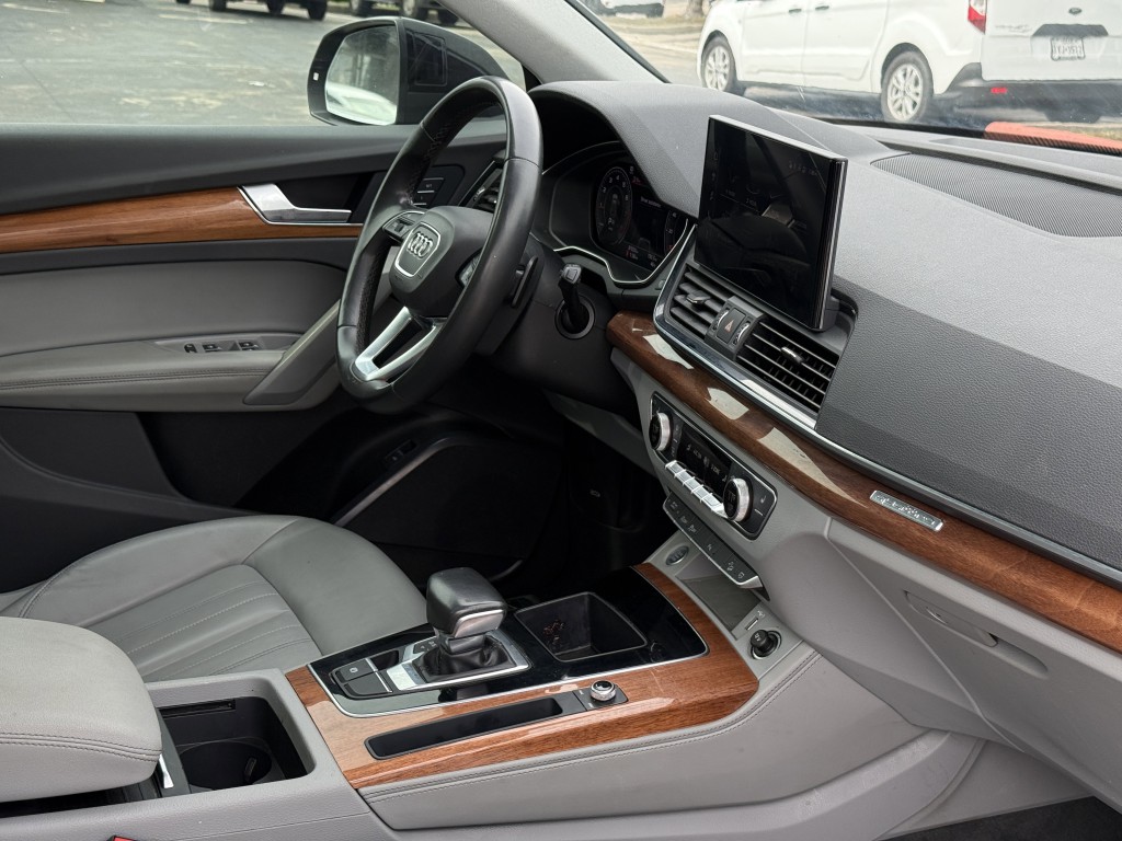 2021 Audi Q5 Image 13
