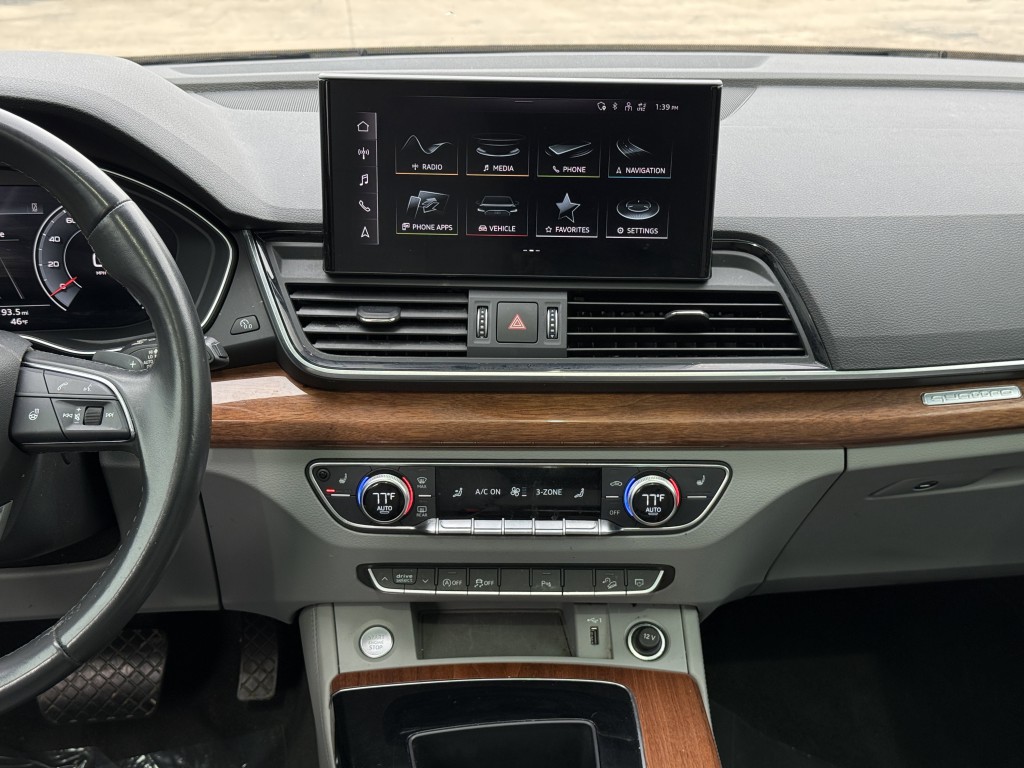 2021 Audi Q5 Image 19