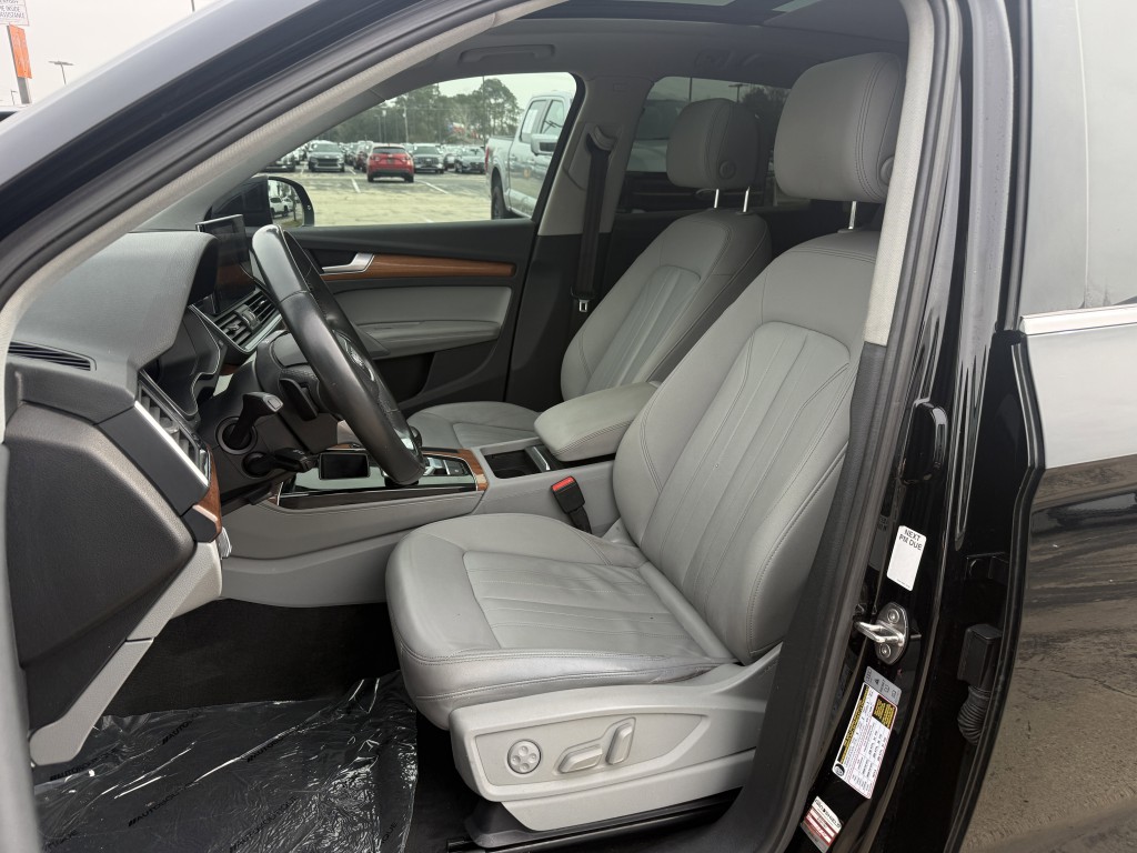 2021 Audi Q5 Image 26