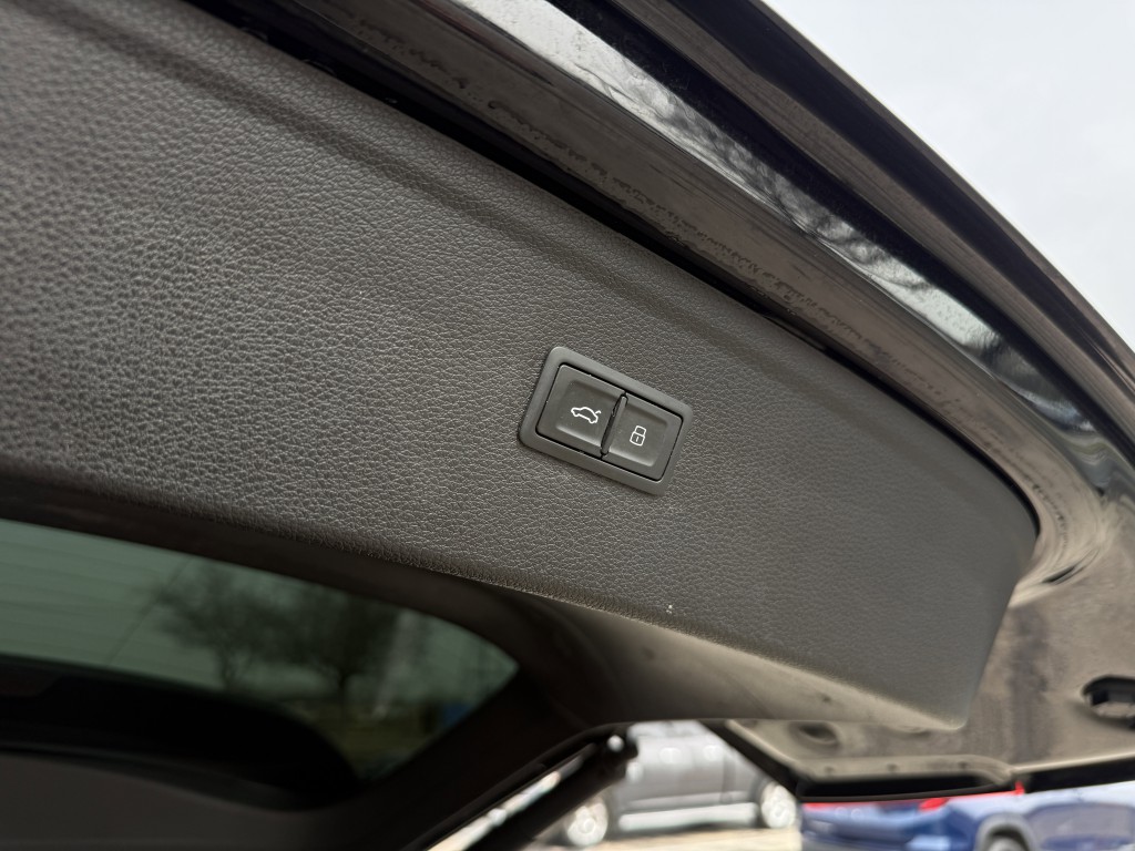 2021 Audi Q5 Image 36