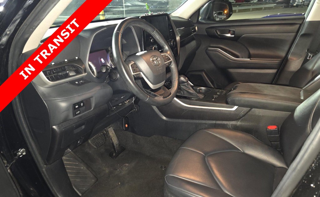 2023 Toyota Highlander Image 8