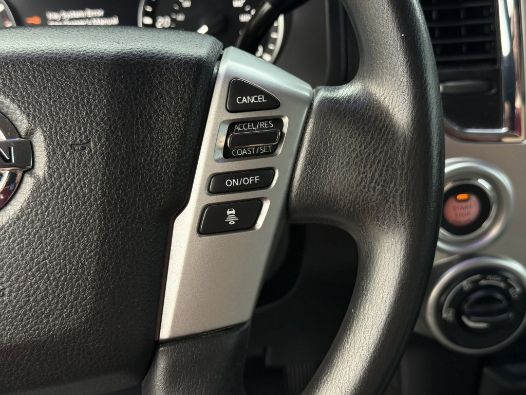 2021 Nissan Titan Image 19