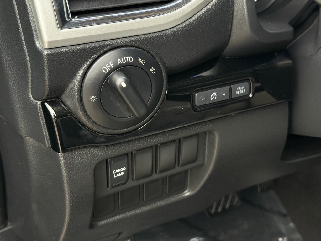 2021 Nissan Titan Image 26