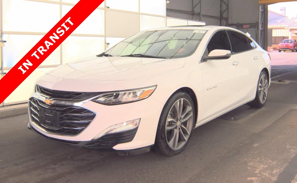 2020 Chevrolet Malibu Image 1