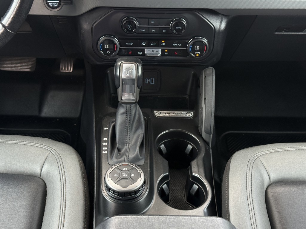 2023 Ford Bronco Image 25
