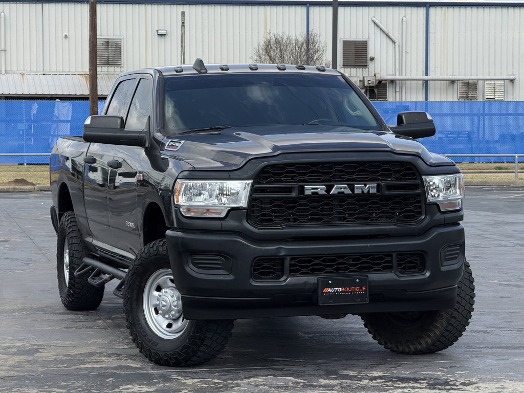 2020 RAM 2500 Image 3