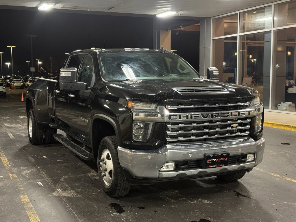 2020 Chevrolet Silverado 1500 Image 3