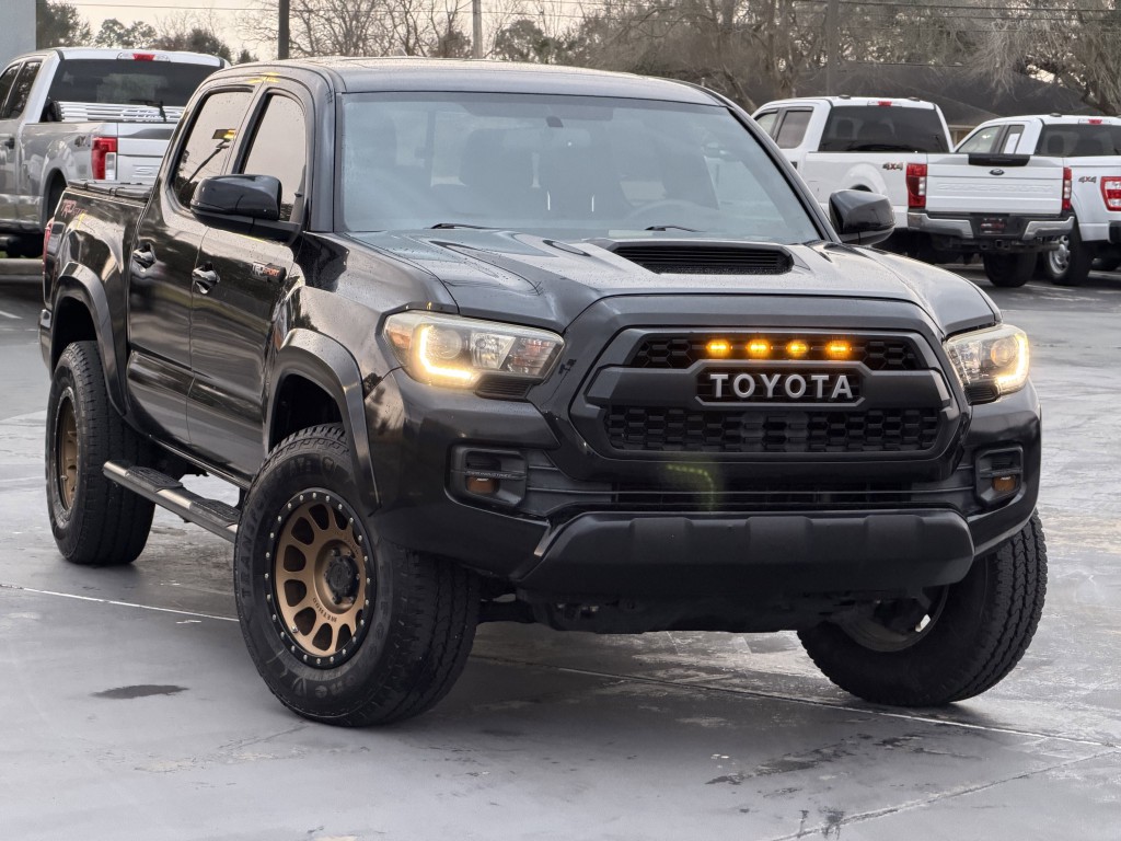 2016 Toyota Tacoma Image 3