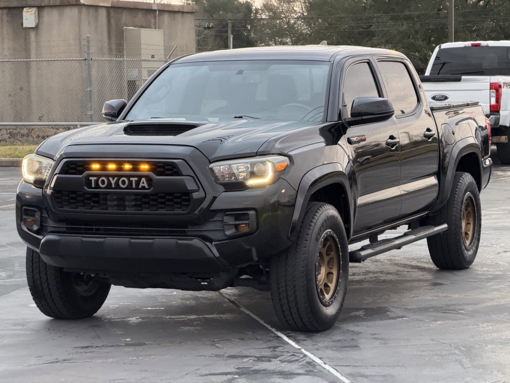 2016 Toyota Tacoma Image 5