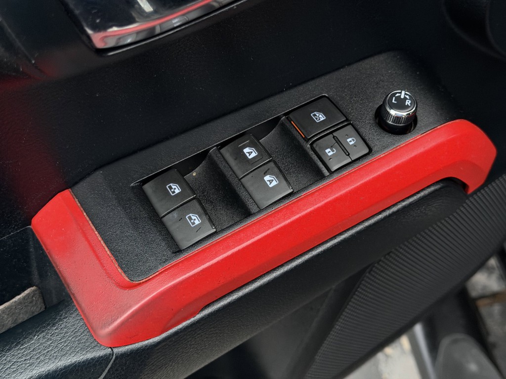 2016 Toyota Tacoma Image 21