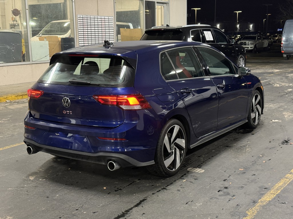 2022 Volkswagen GTI Image 8
