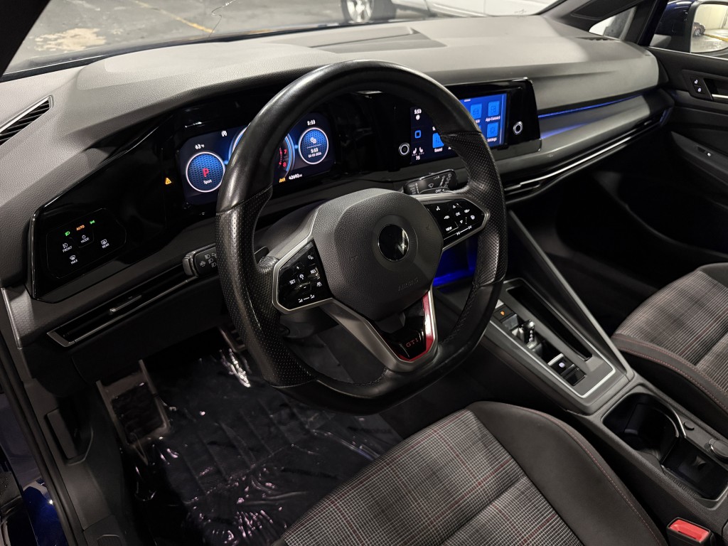 2022 Volkswagen GTI Image 12