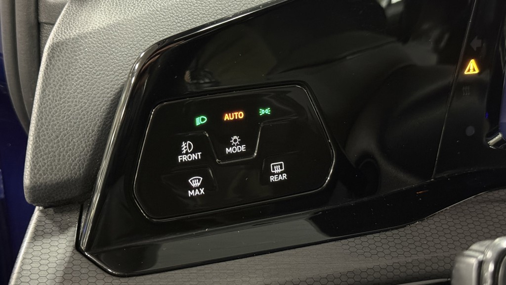 2022 Volkswagen GTI Image 26