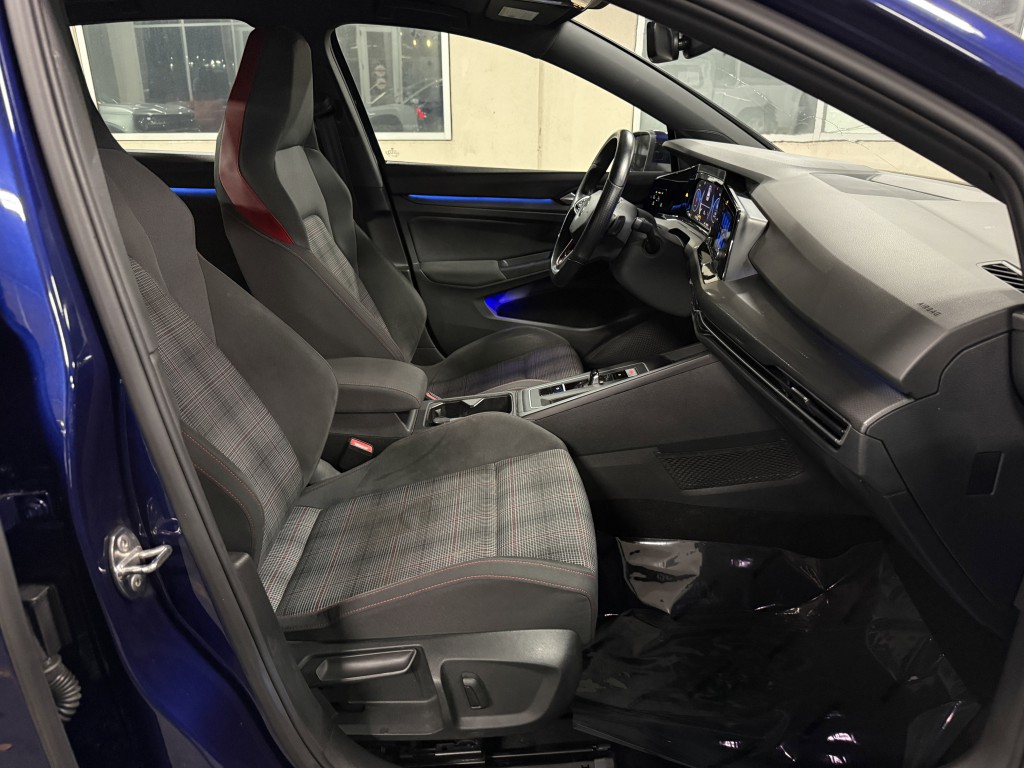 2022 Volkswagen GTI Image 29