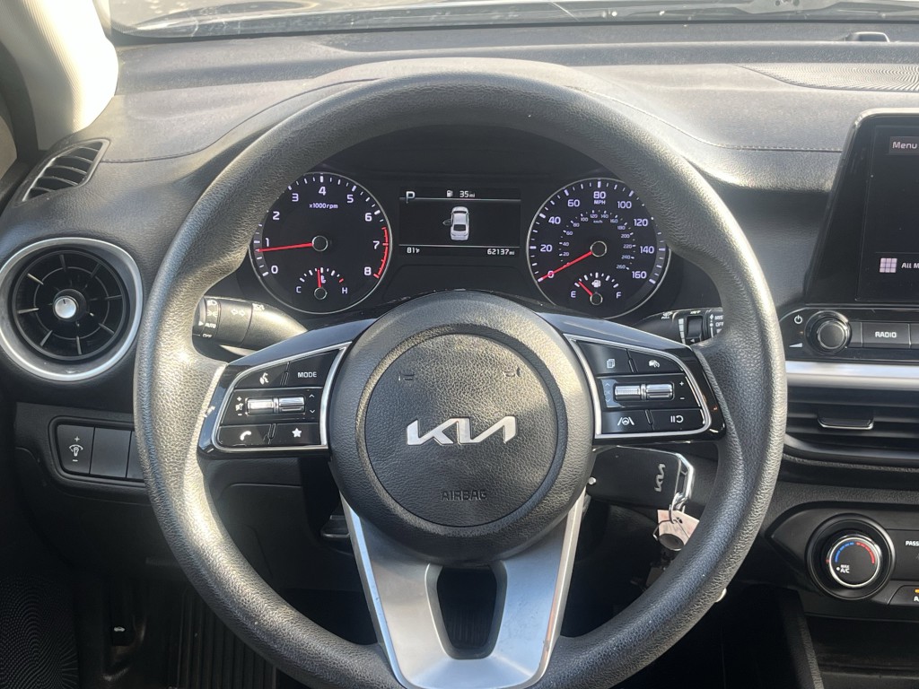 2023 Kia Forte Image 14