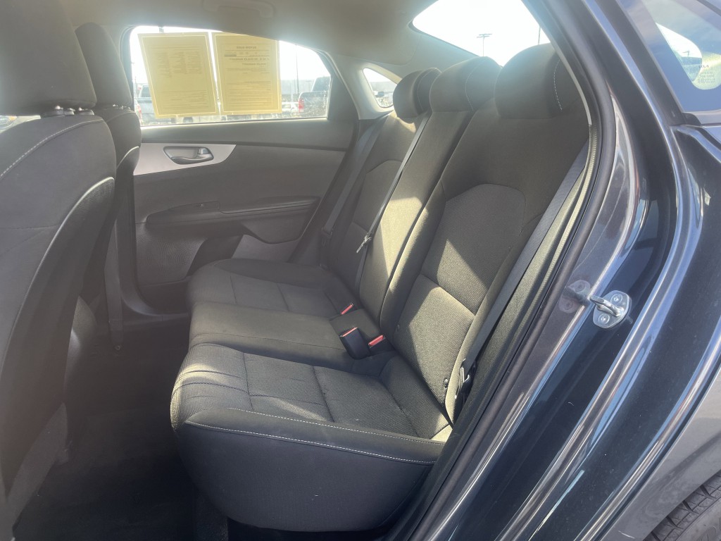 2023 Kia Forte Image 26