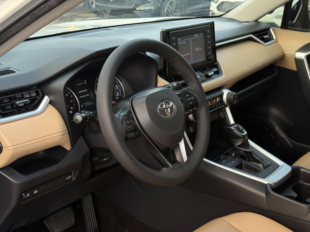 2019 Toyota Rav4 Image 14