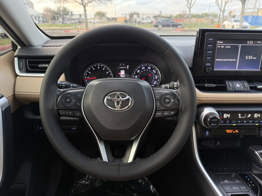 2019 Toyota Rav4 Image 17