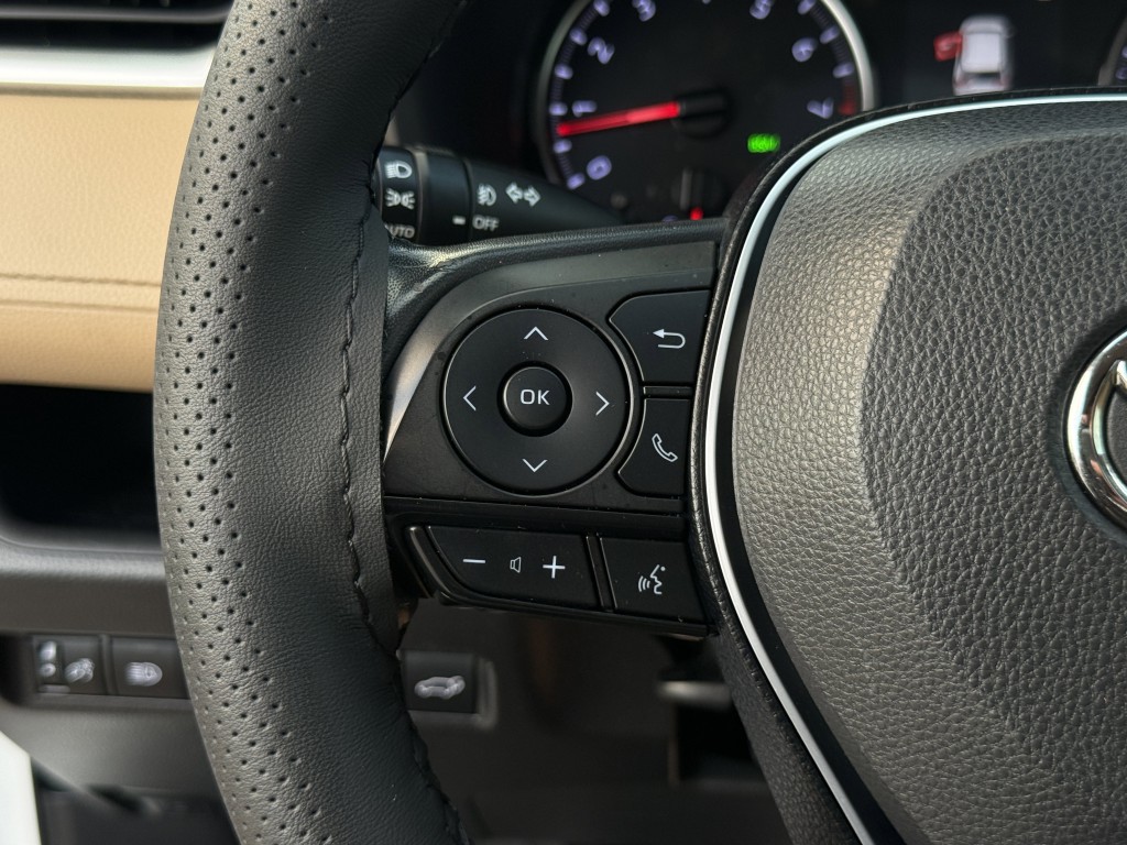 2019 Toyota Rav4 Image 18