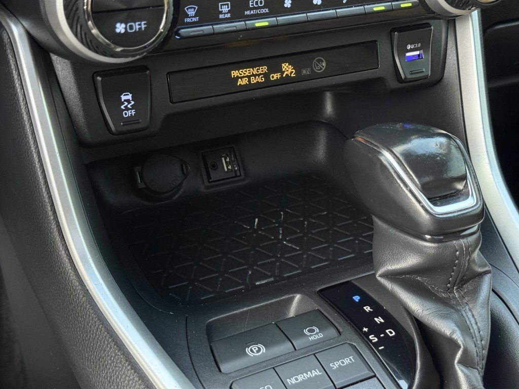 2019 Toyota Rav4 Image 22