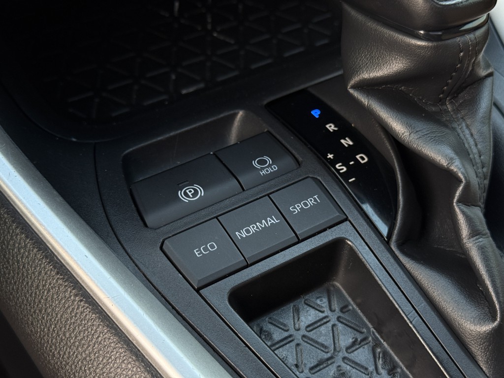 2019 Toyota Rav4 Image 25