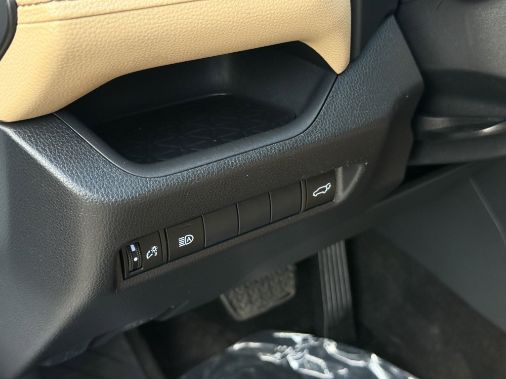 2019 Toyota Rav4 Image 27