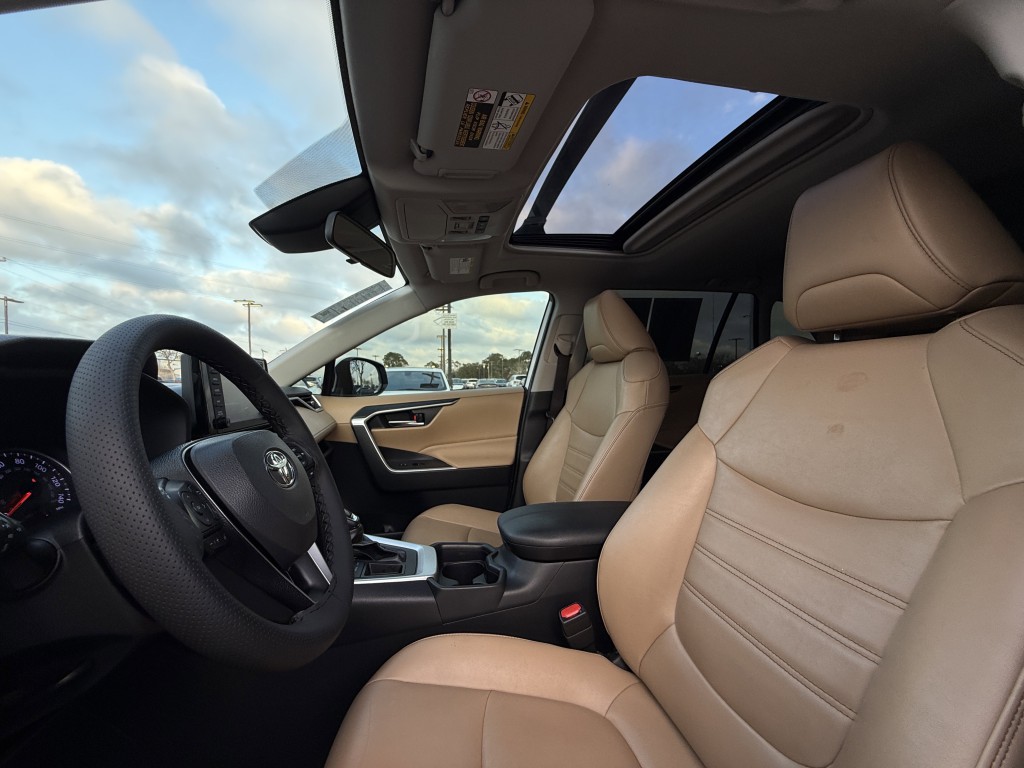 2019 Toyota Rav4 Image 30