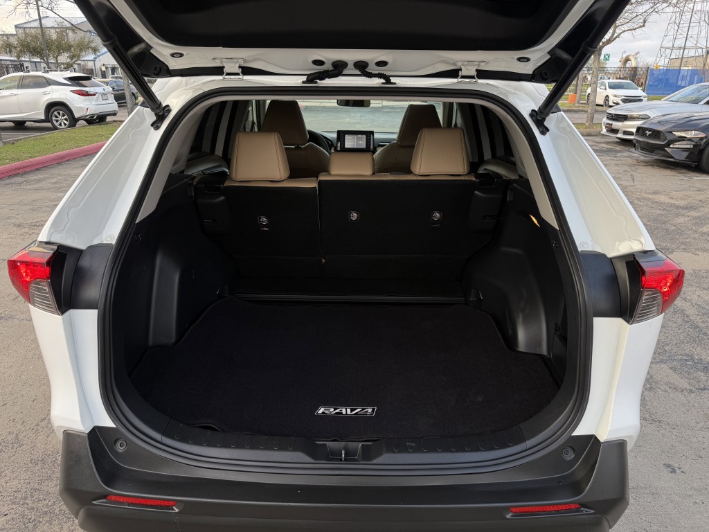 2019 Toyota Rav4 Image 34