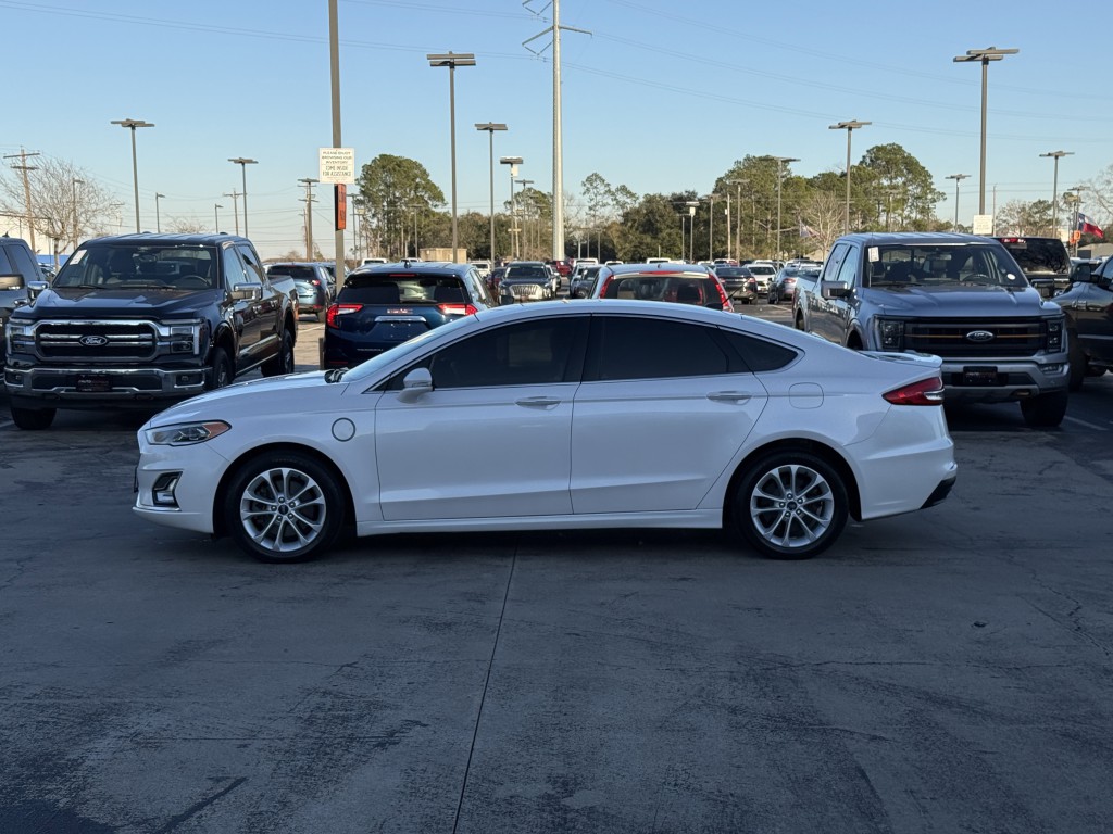 2019 Ford Fusion Image 11