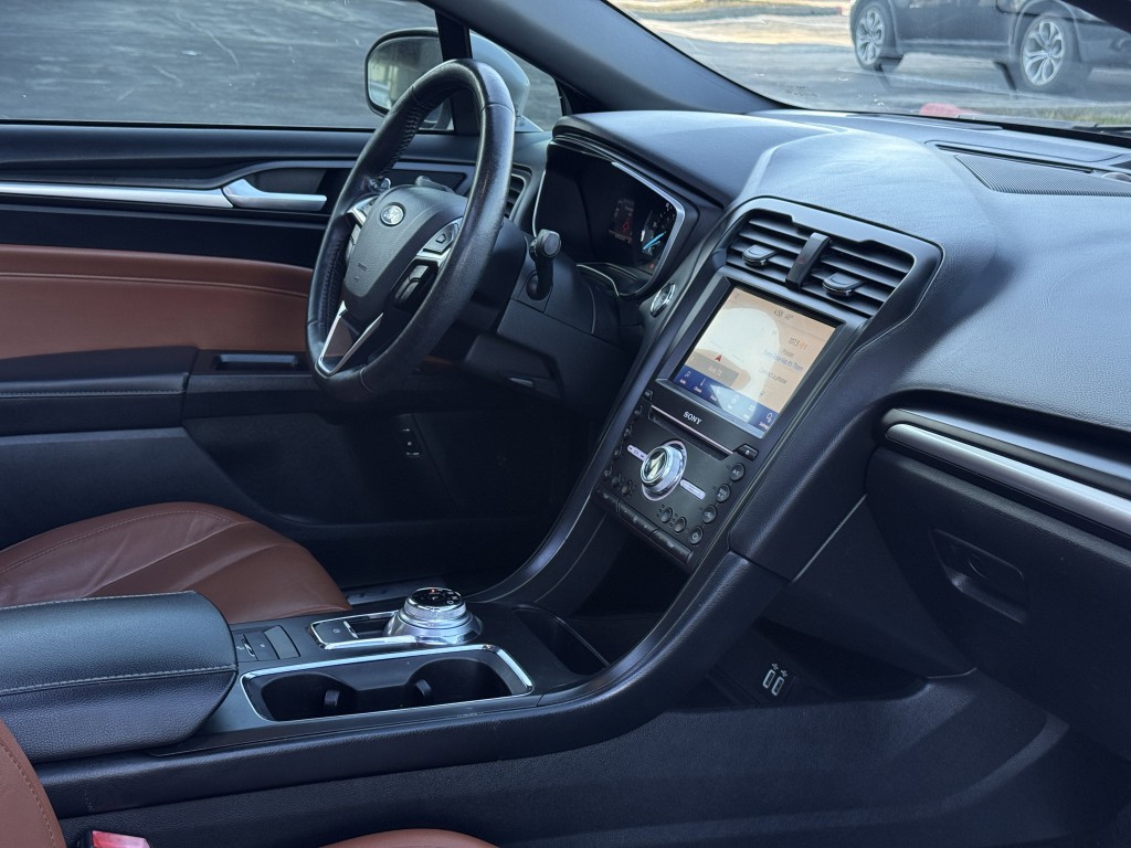 2019 Ford Fusion Image 15