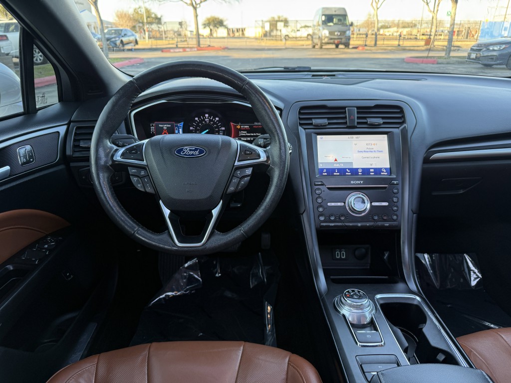 2019 Ford Fusion Image 16