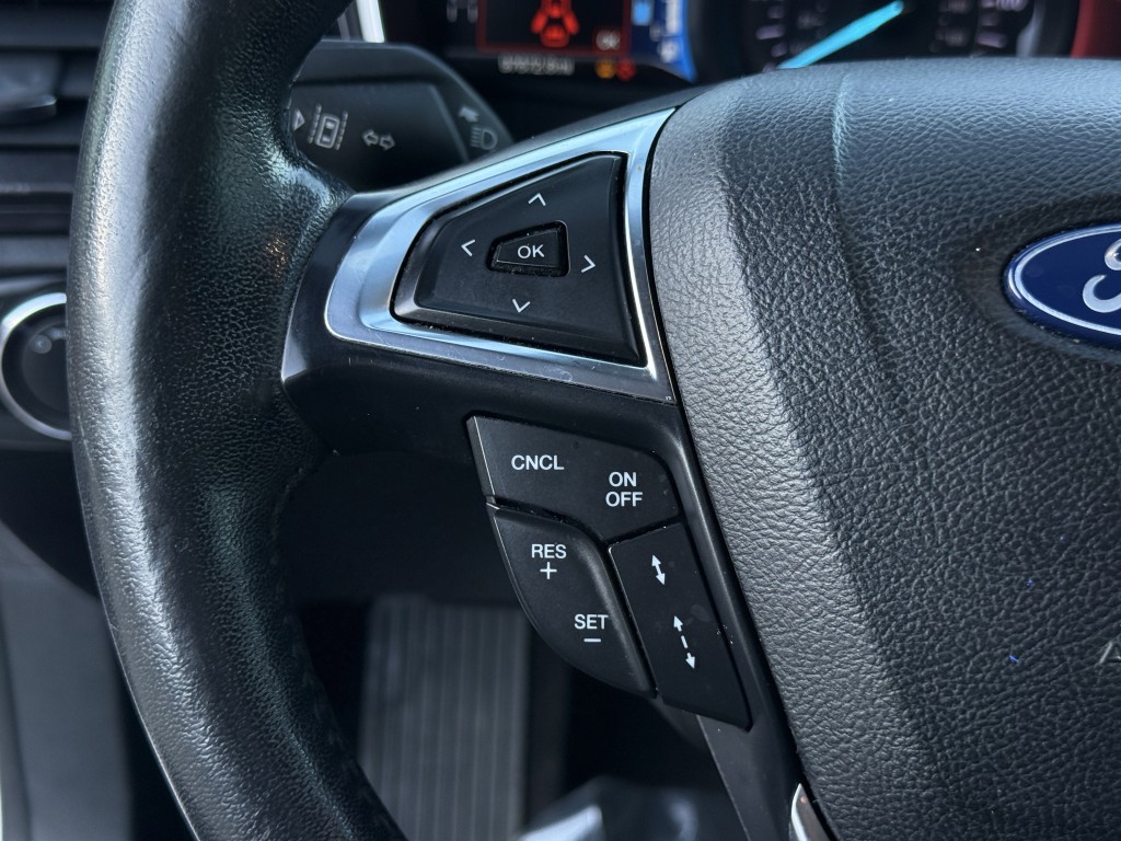 2019 Ford Fusion Image 18