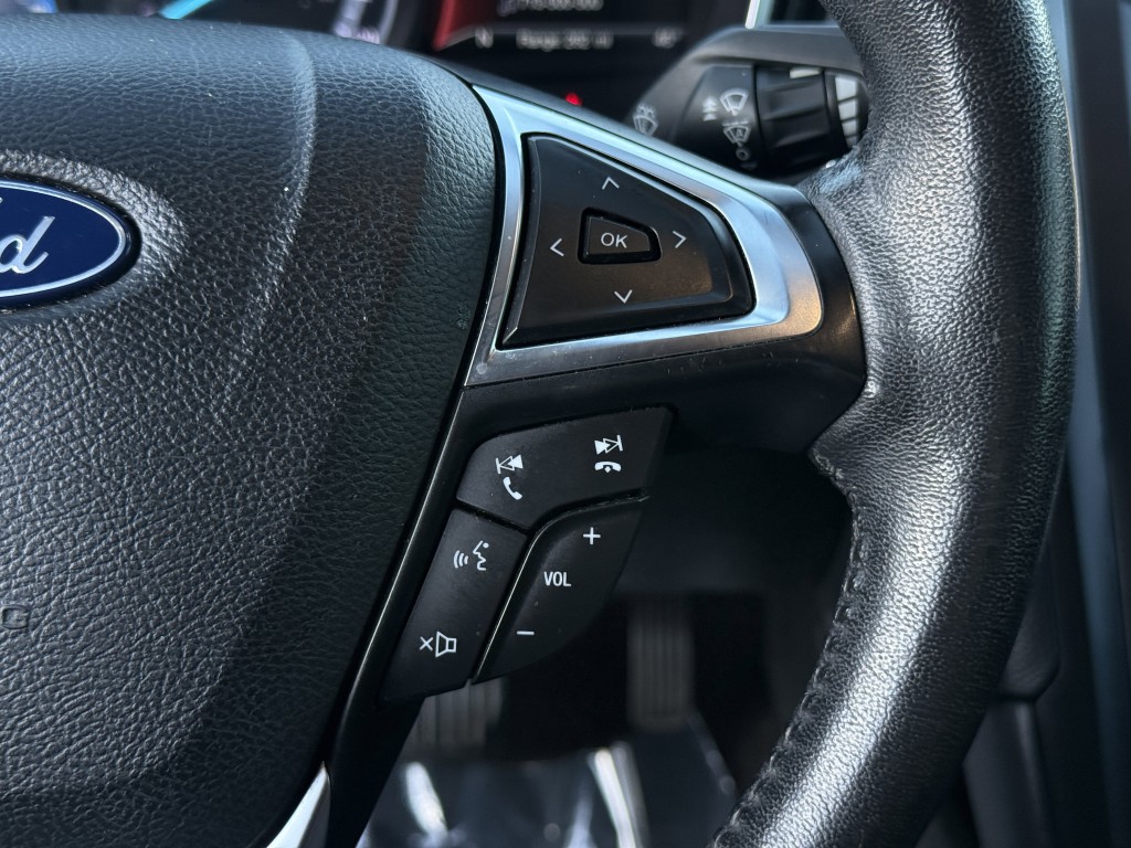 2019 Ford Fusion Image 19