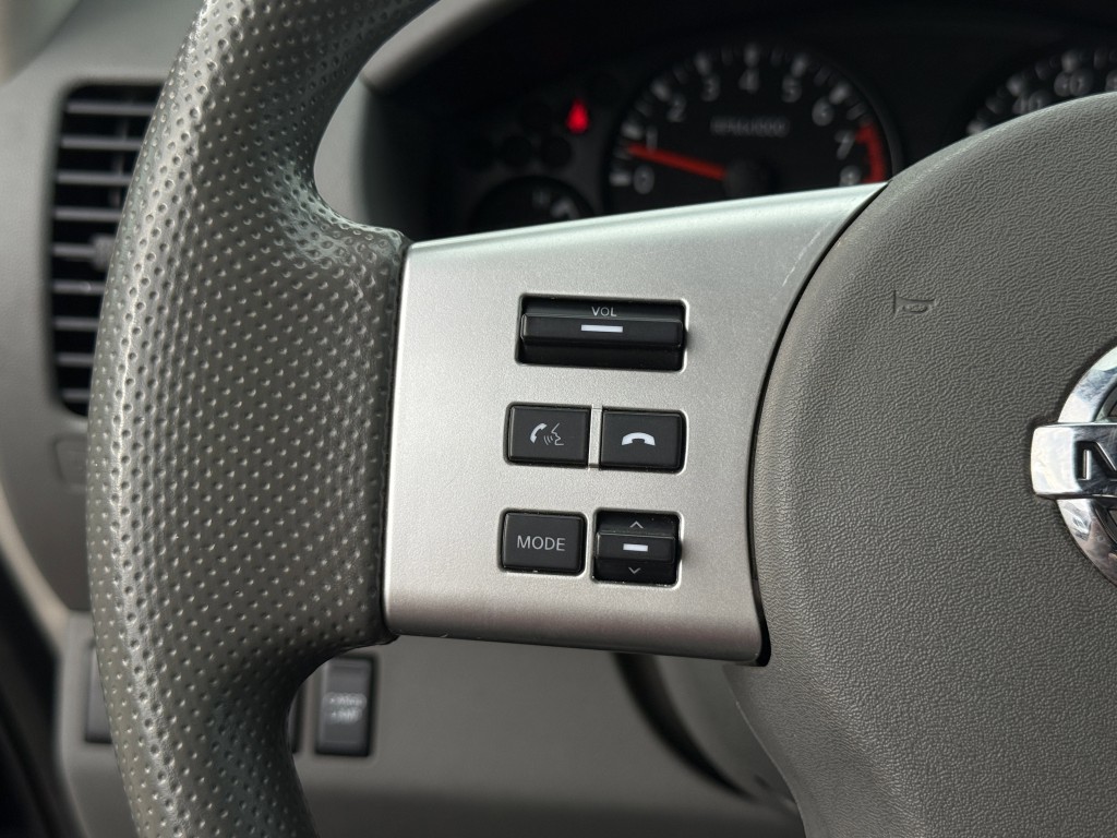 2021 Nissan Frontier Image 16