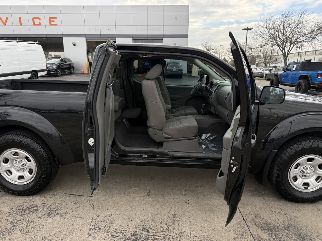 2021 Nissan Frontier Image 29