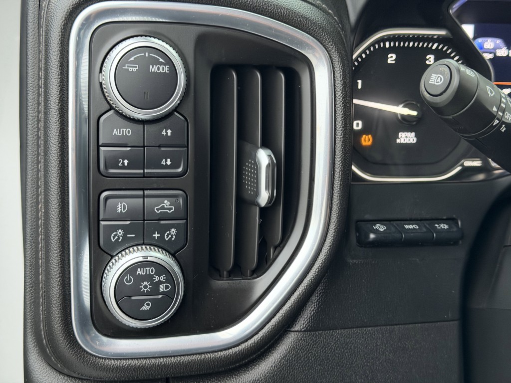 2021 GMC Sierra 3500 Image 23