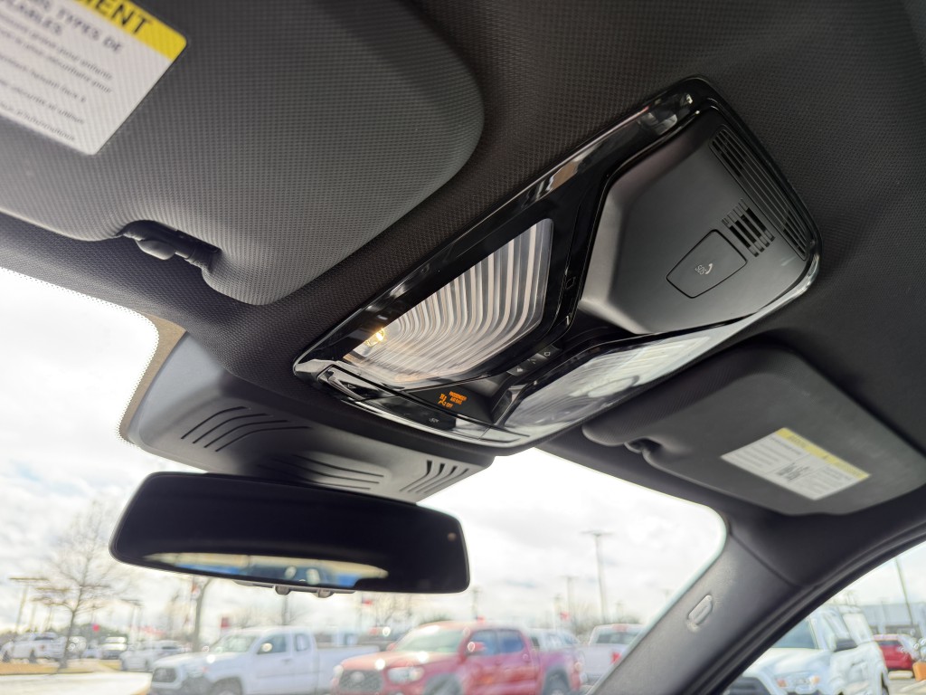 2019 BMW X3 Image 32