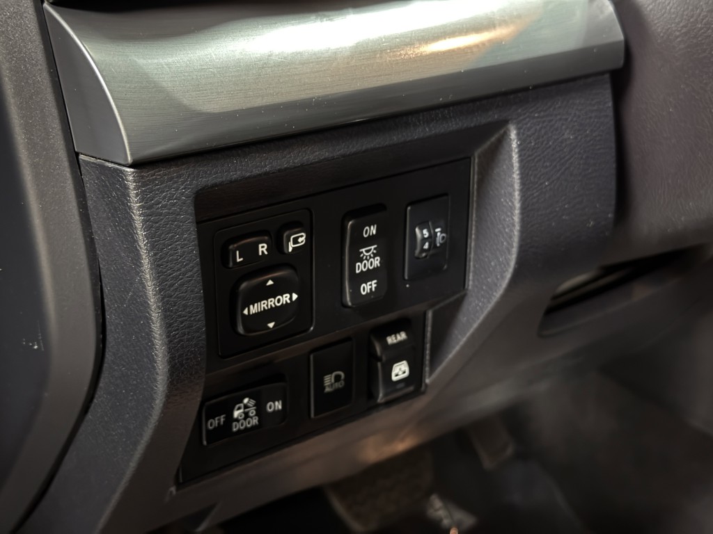 2018 Toyota Tundra Image 21