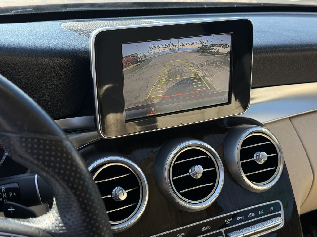 2018 Mercedes-Benz C-Class Image 23