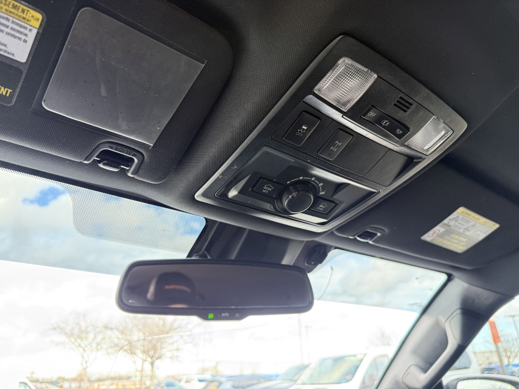 2019 Toyota Tacoma Image 37