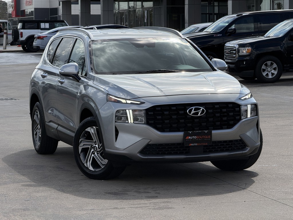 2023 Hyundai Santa Fe Image 3