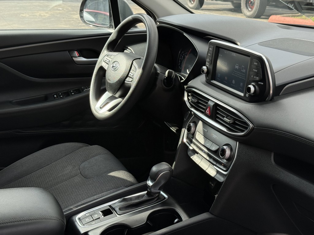 2020 Hyundai Santa Fe Image 15