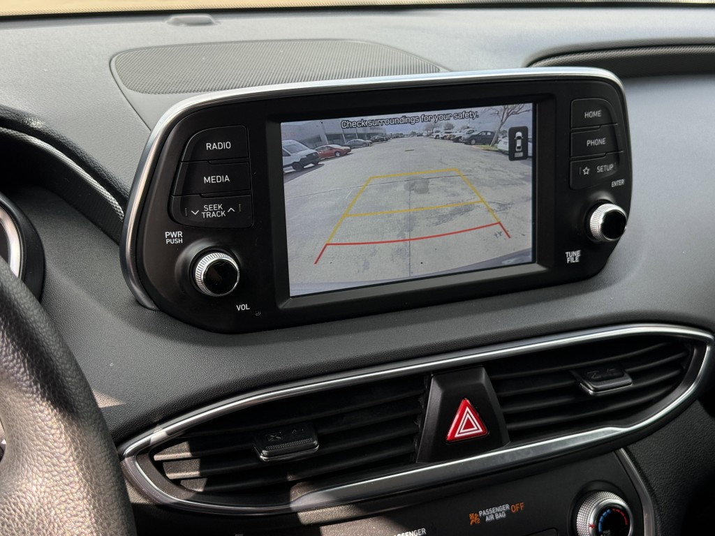 2020 Hyundai Santa Fe Image 23