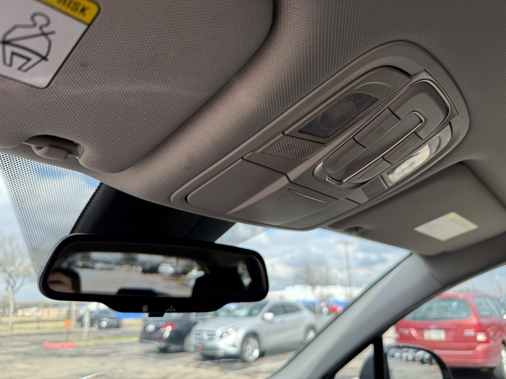 2020 Hyundai Santa Fe Image 32