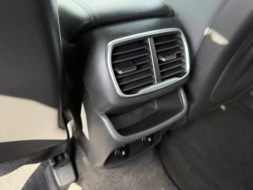 2020 Hyundai Santa Fe Image 35