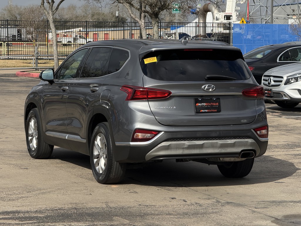 2020 Hyundai Santa Fe Image 10