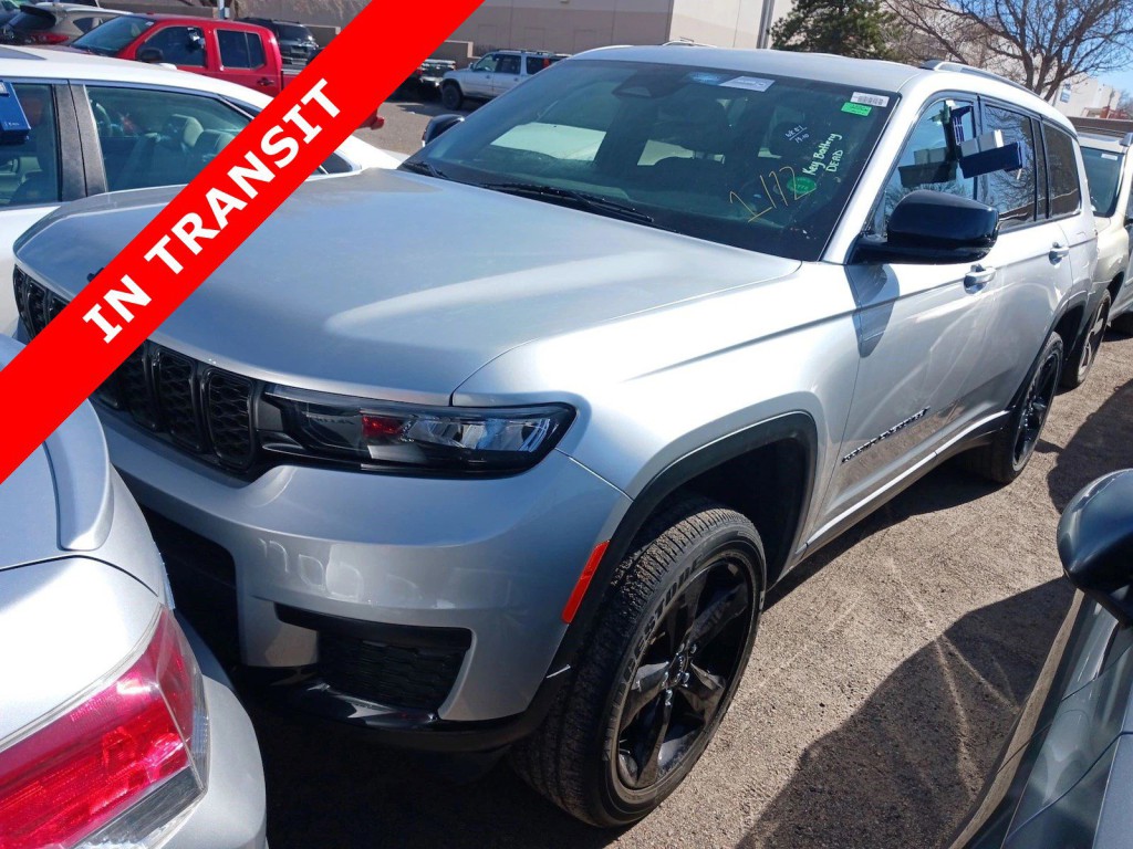 2021 Jeep Grand Cherokee Image 5