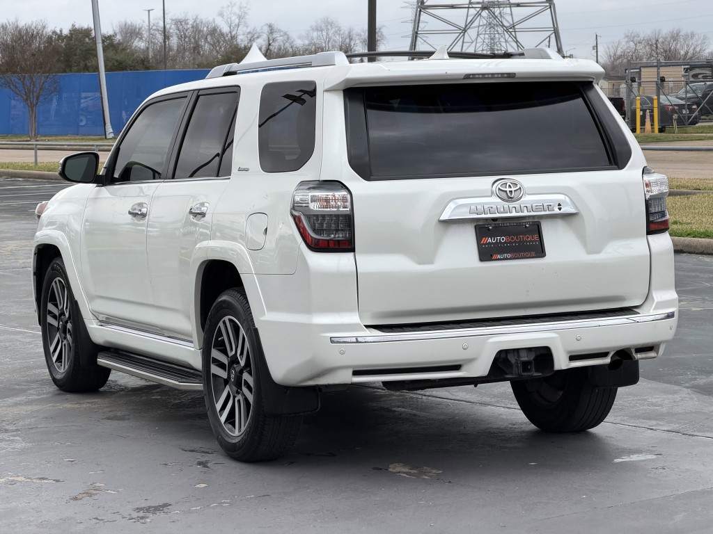 2020 Toyota 4Runner Image 8