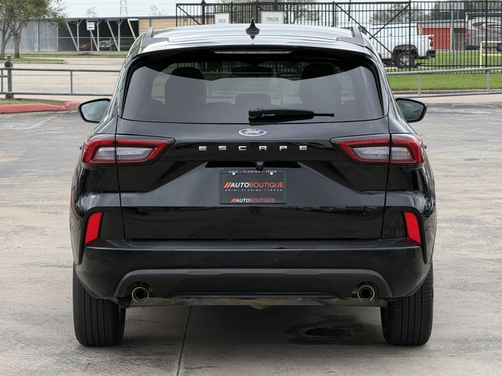 2024 Ford Escape Image 8