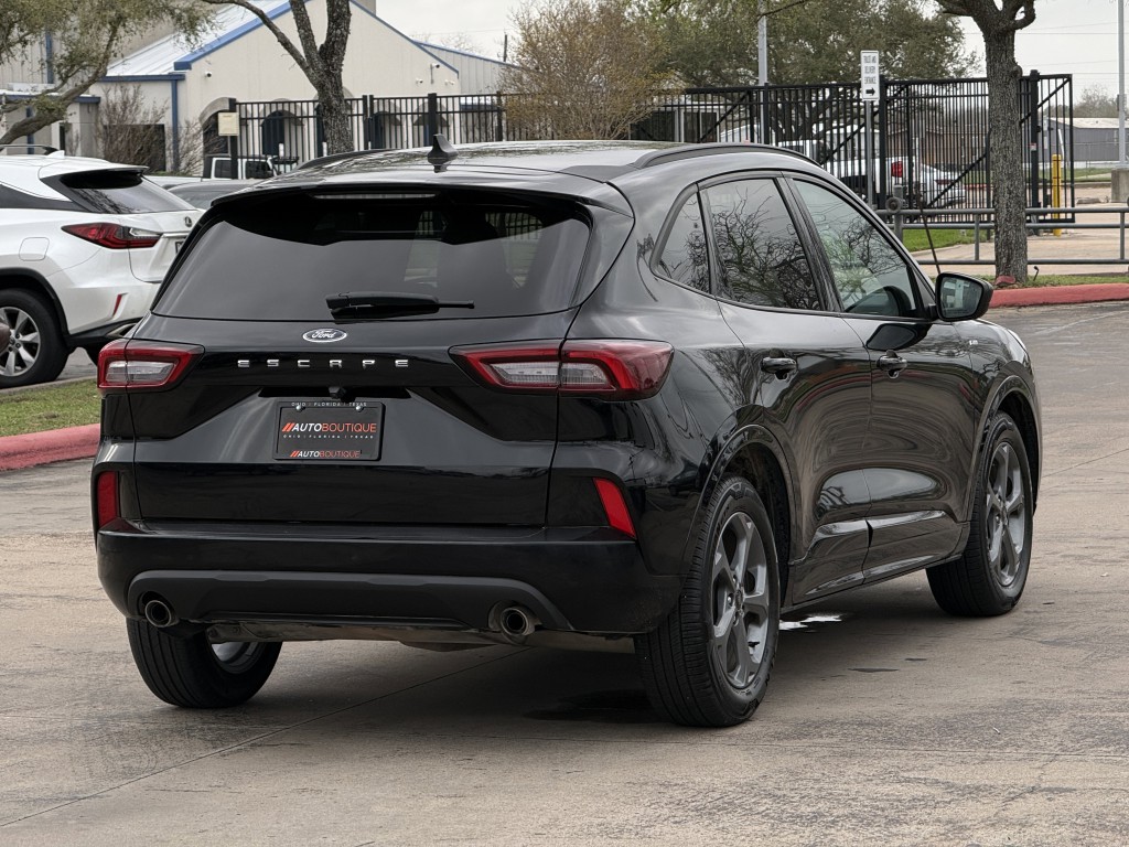 2024 Ford Escape Image 9